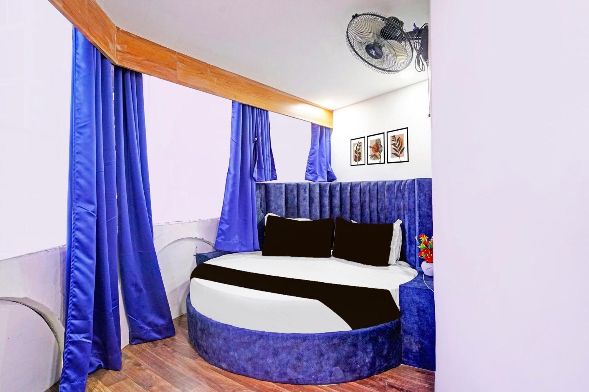 אחמדאבאד Hotel O Patang 24 מראה חיצוני תמונה