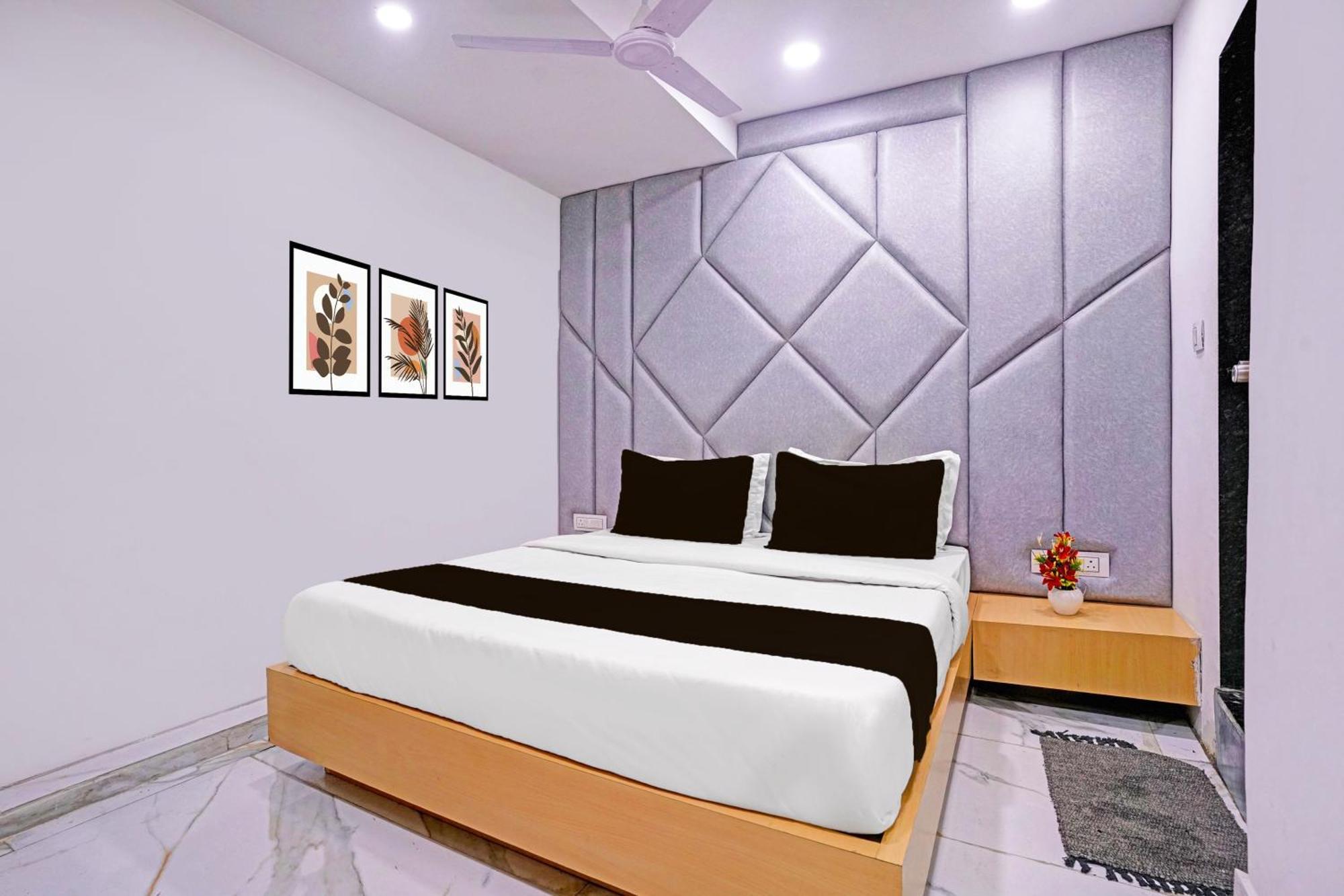אחמדאבאד Hotel O Patang 24 מראה חיצוני תמונה